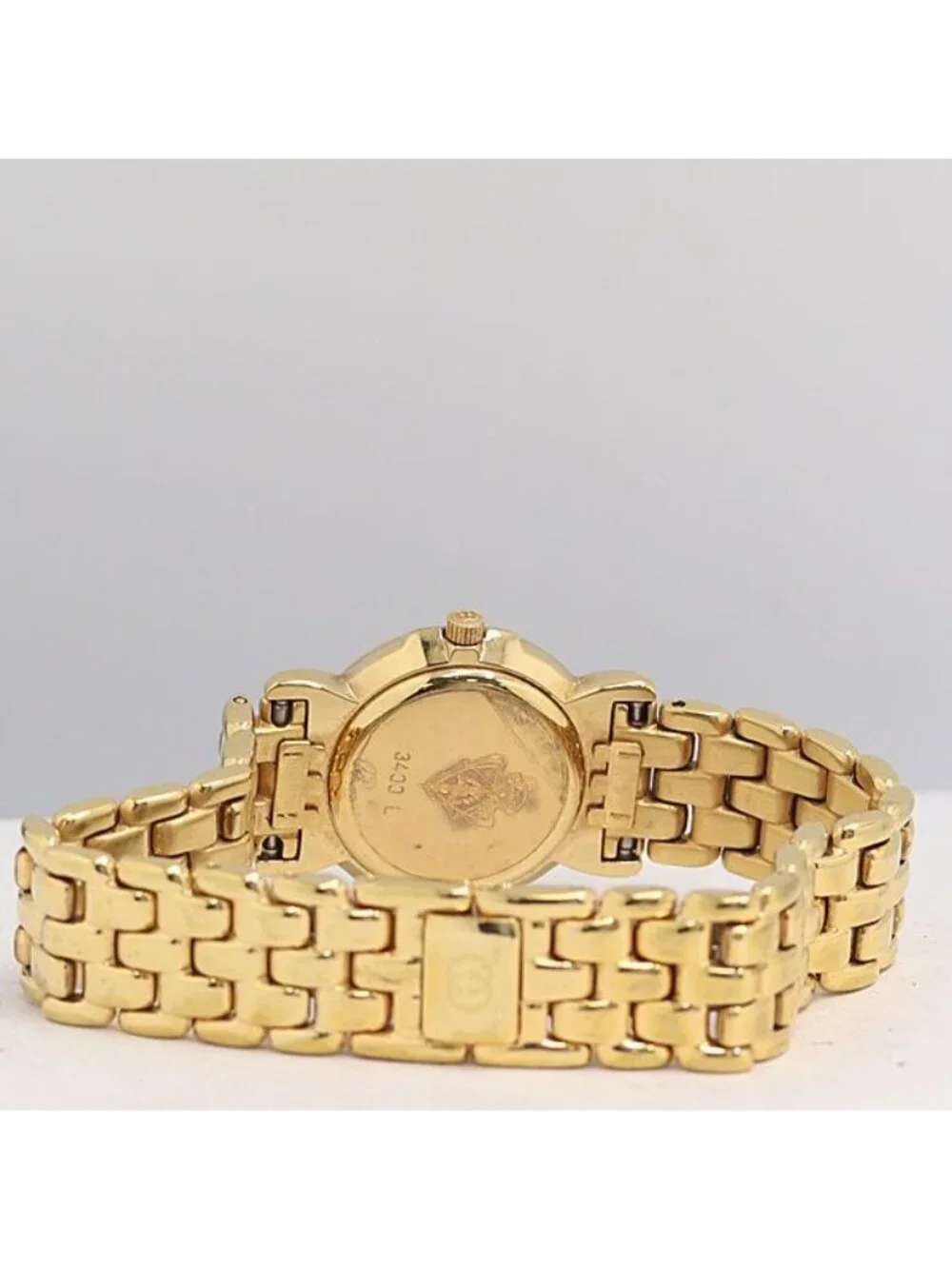 Gucci Boxed Quartz White Shell Dial Watch